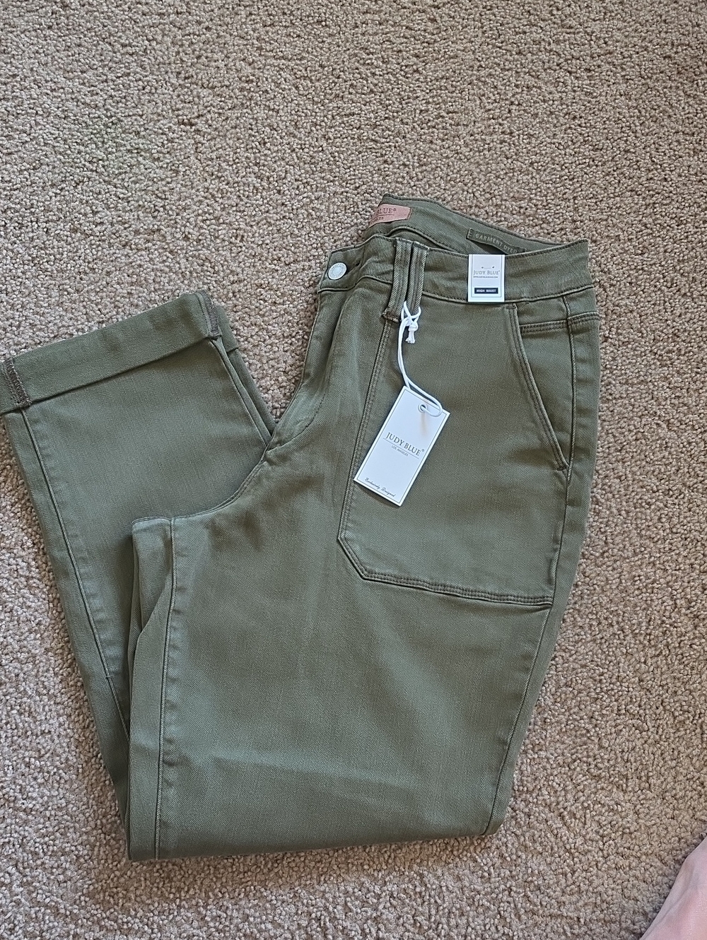 Judy Blue Dark Forest Crop Jeans